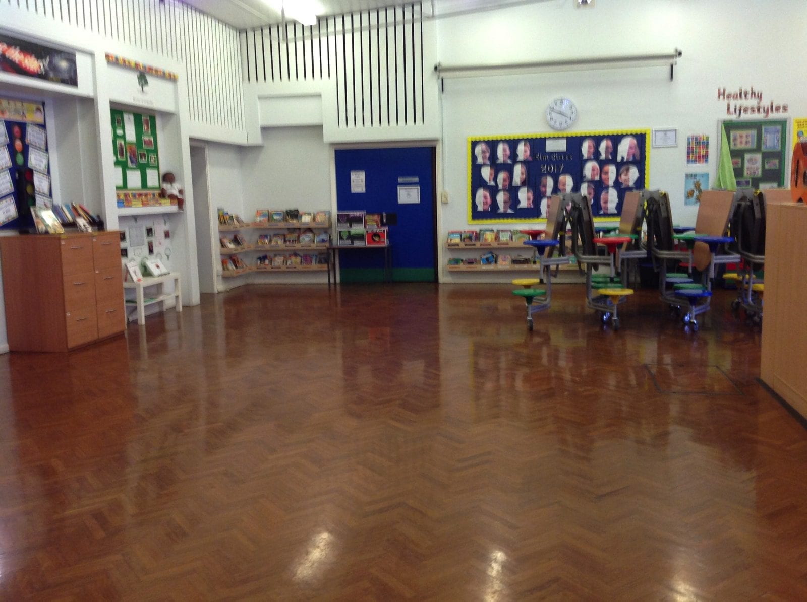 Schools & Educational Facilities cleaning image 1